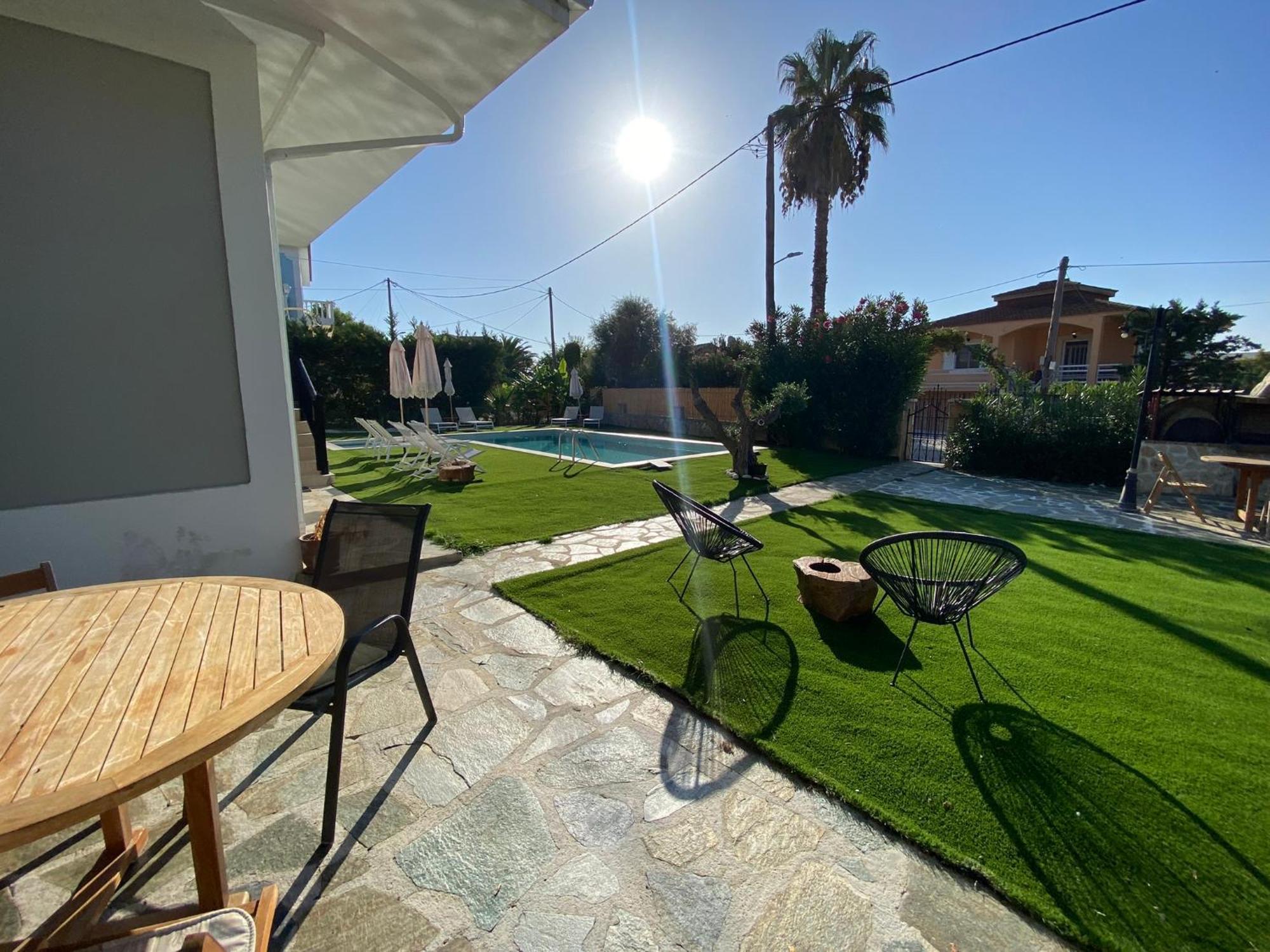 Nikludin Suites & Studios Laganas Exterior photo